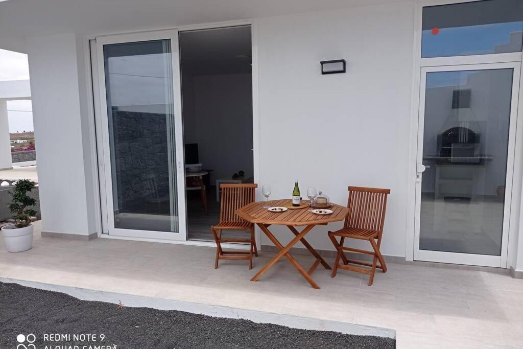 Precioso Apartamento Con Terraza En Teguise Apartment Teguise  Exterior photo